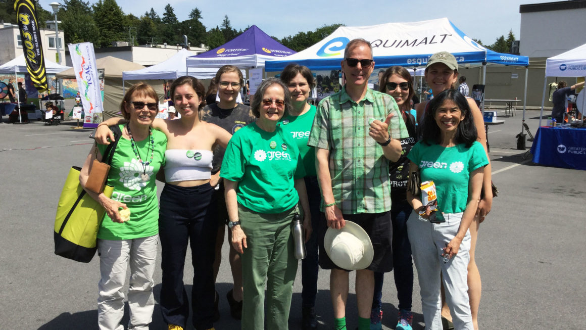 volunteer Colorons l’île de Vancouver en vert!